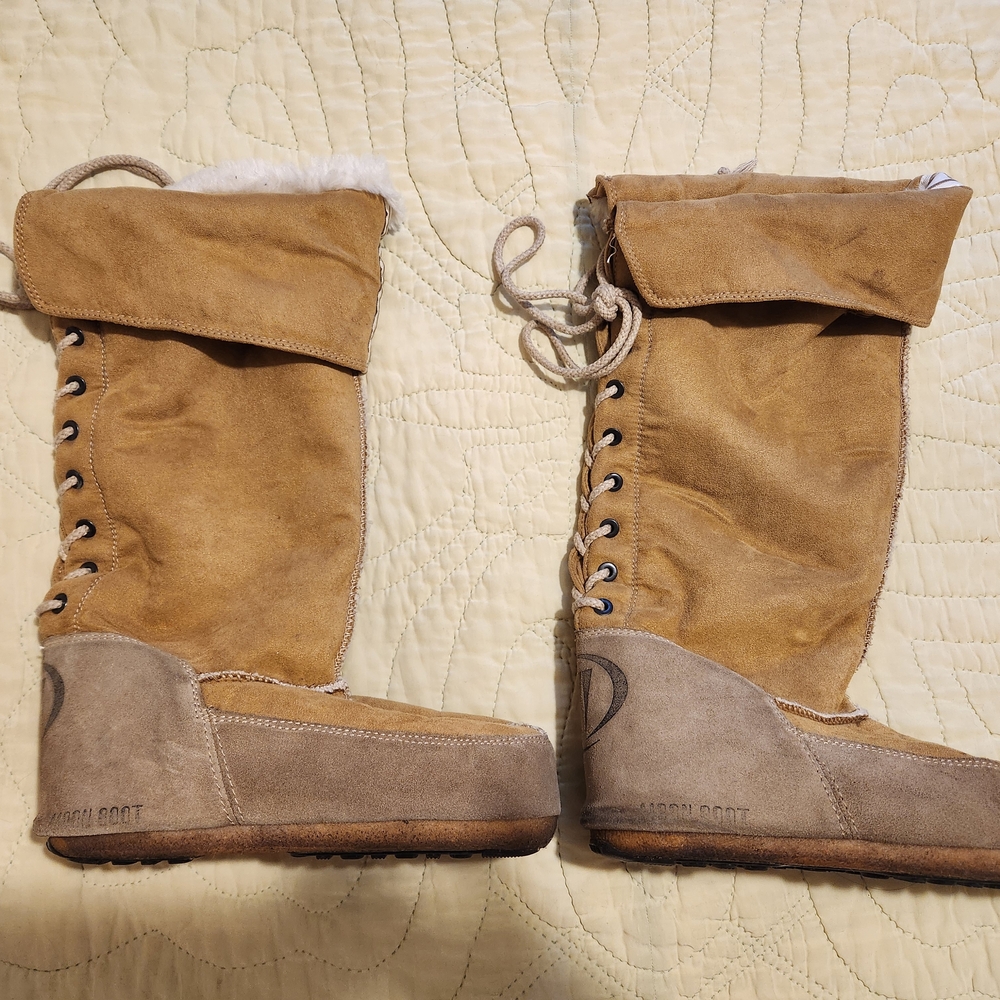 Technica Moon Boot Tan Suede Boots